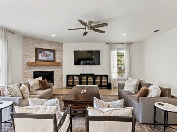 2800 Brandywine Cir, Bryan, TX 77807