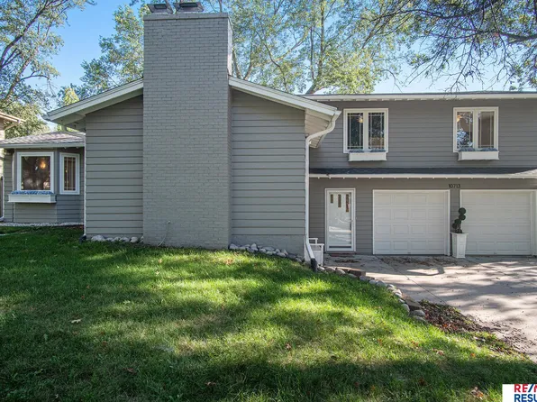 10713 Valley St, Omaha, NE 68124