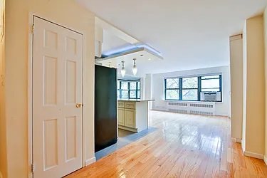 Rented by Platinum Properties