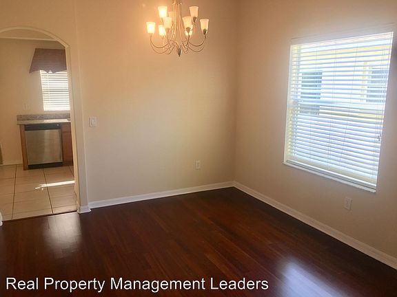 4th image of 2308 Lawrence Hall St