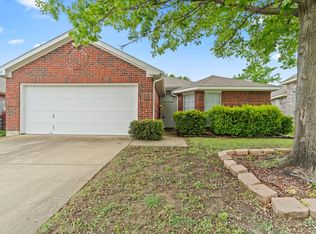 1358 Westview Dr, Garland, TX 75040