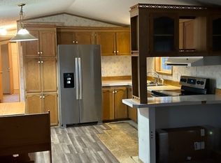 6 Patriot Cir, Plymouth, MA 02360