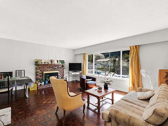 5th image of 38319 Westway Ave