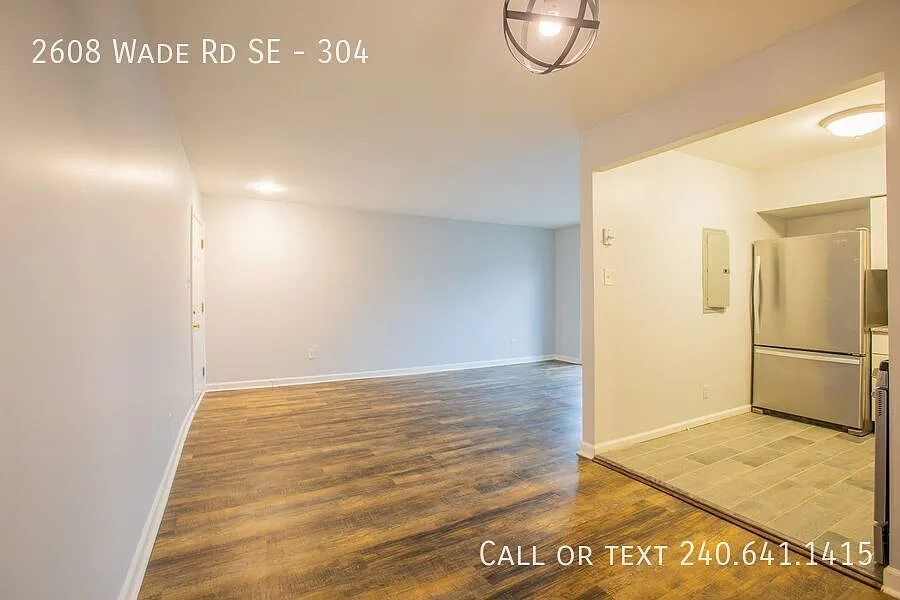 Lovely 2 BR/1 BA Condo in Barry Farms! — Photo 2