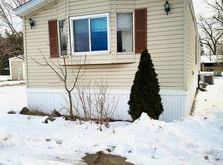 85 Pike, Brighton, MI 48114
