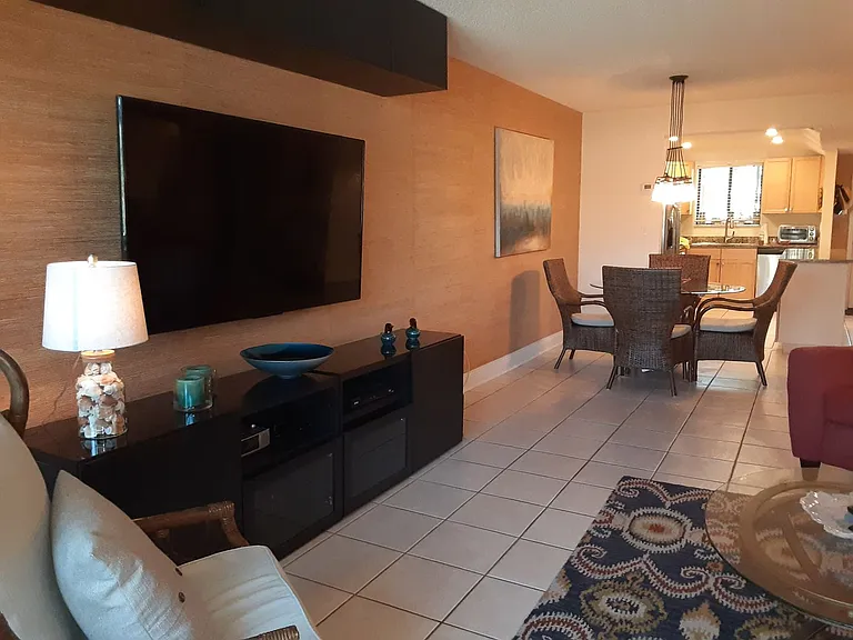 350 S Polk Dr #207 — Photo 9