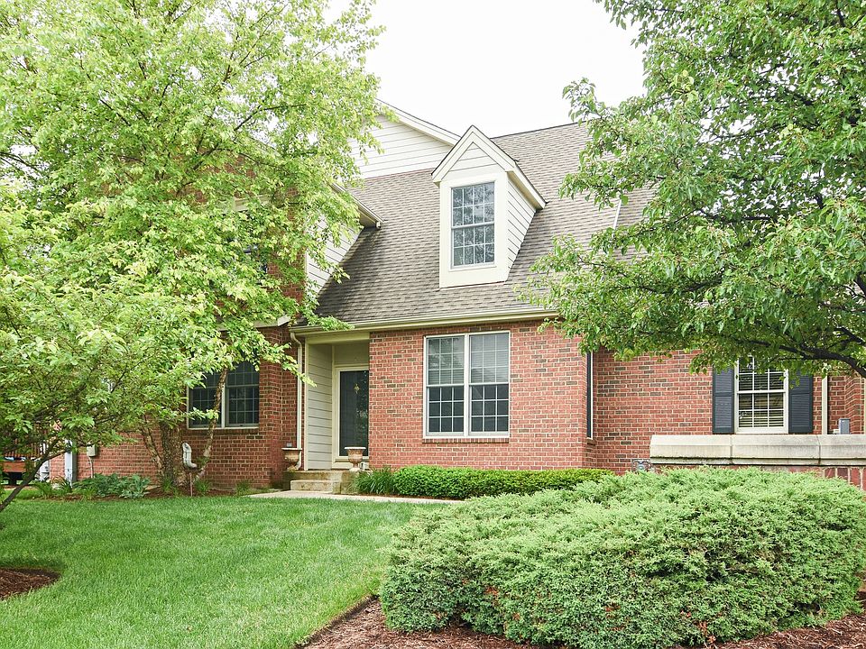 1st image of 1 Winged Foot Dr