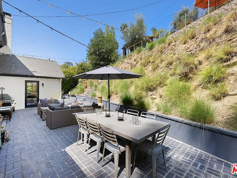 5733 Valley Oak Dr — Photo 16