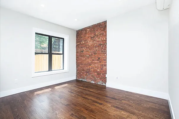 Rented by Bohemia Realty Group | media 2