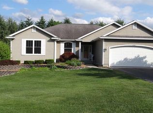 4344 Stoneridge Dr, Traverse City, MI 49684