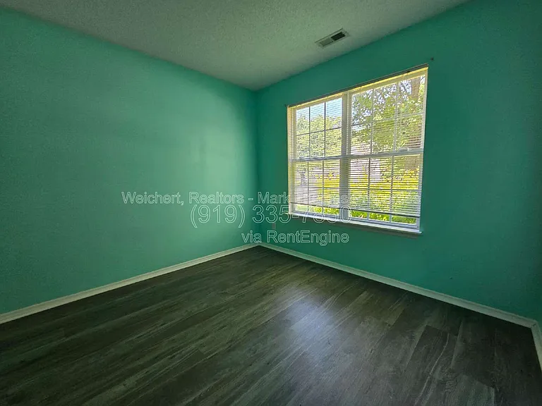 6308 Saybrooke Dr — Photo 14