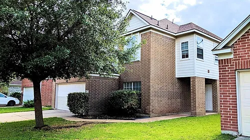 15423 Fir Woods Ln Photo 1