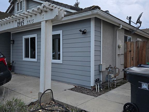 4th image of 1915 S Regina Ct
