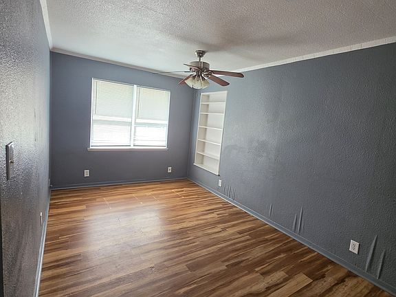 4th image of 223 Doyle Dr House 3