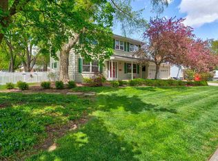 2300 Mayfield Rd, Iowa City, IA 52245