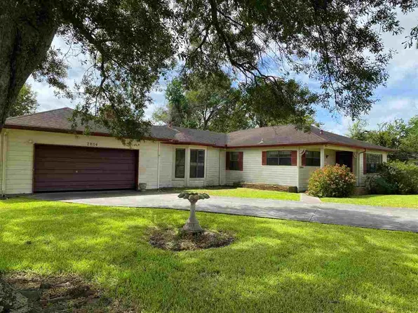 2804 Manning St, Port Arthur, TX 77640