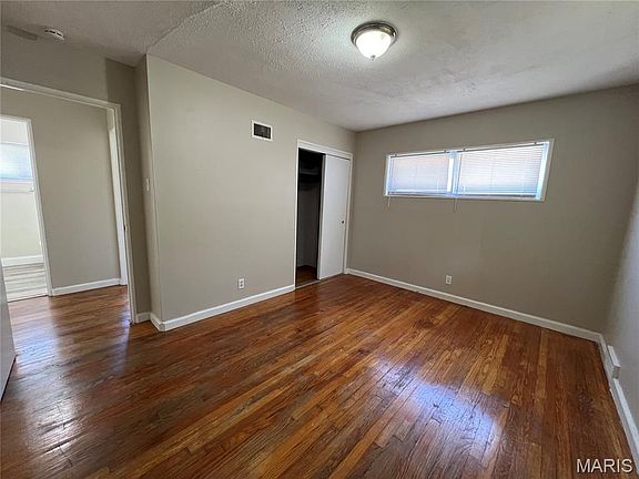 4th image of 1636 Maldon Ln