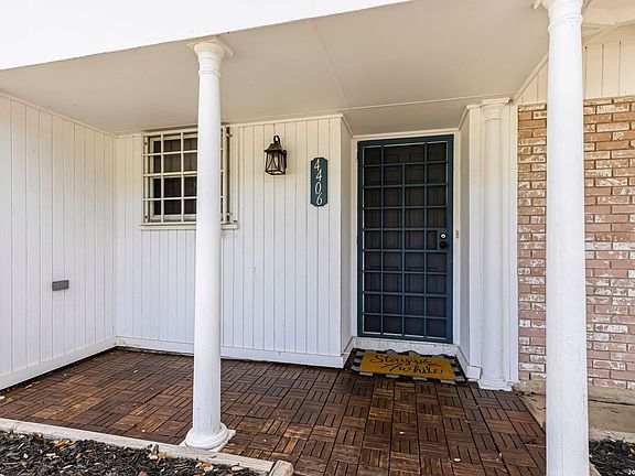 4th image of 4406 Hall Park Dr