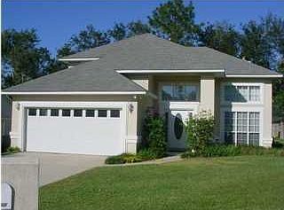 1st image of 9813 Bridgewood Ln