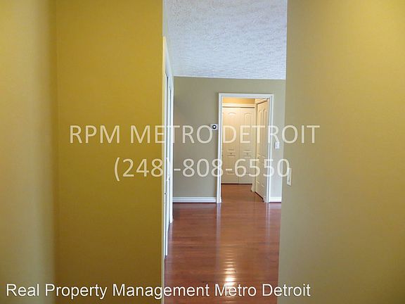 3rd image of 27920 Berrywood Ln Unit 34