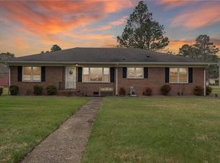 122 Culpepper Ln, Elizabeth City, NC 27909