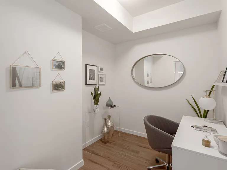 809 Village Dr — Photo 20
