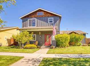 20652 White Dove Ln, Bend, OR 97702