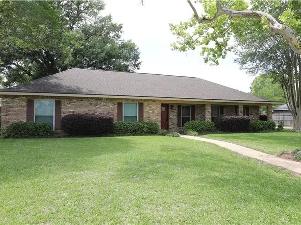 302 Sweetbriar Dr, Alexandria, LA 71303