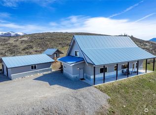 6 Windsong Ln, Winthrop, WA 98862