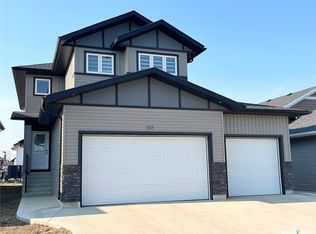 222 Nightingale Rd, Saskatoon, SK S7L6Y1