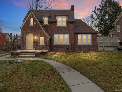 91 W Grixdale, Detroit, MI, 48203
