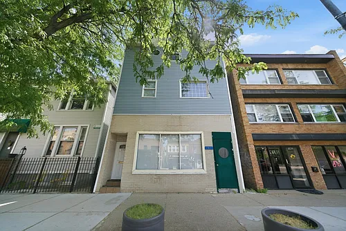 4541 N Western Ave #2 Photo 1