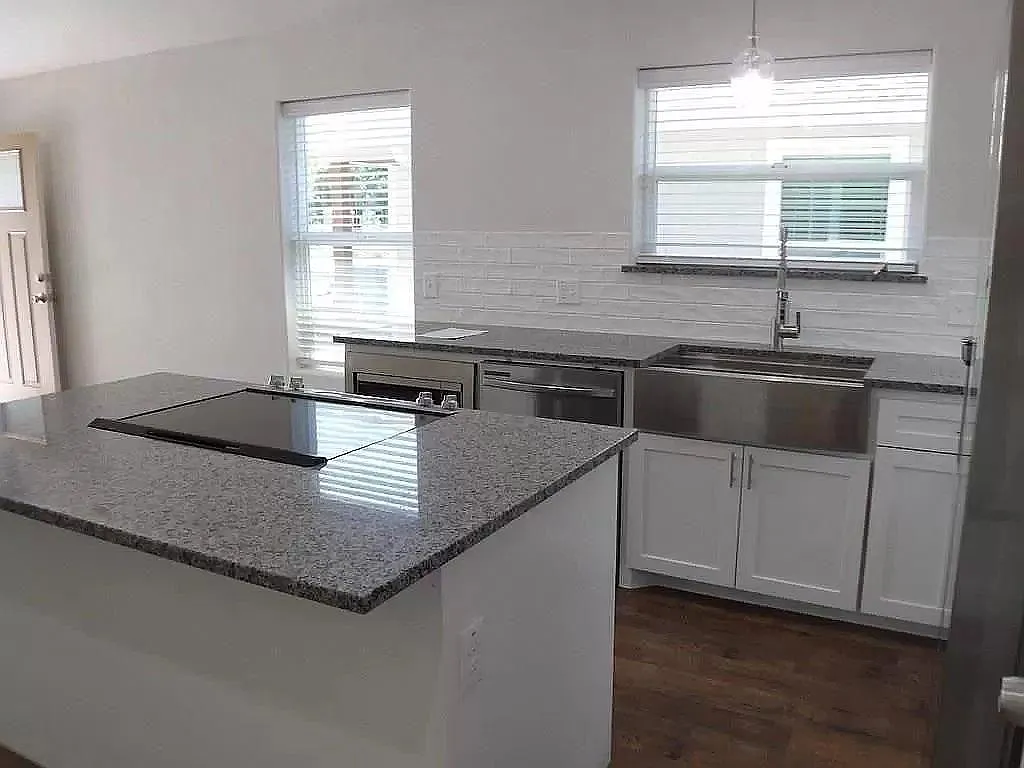 3 bed, 1254 sqft, $1,400 — Photo 4
