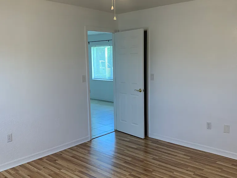 20190 Navajo Ln — Photo 35