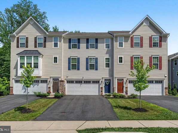 1784 Belle Fourche Dr, Newark, DE 19702