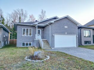 211 Thelma Ave, North Bay, ON P1A4M9