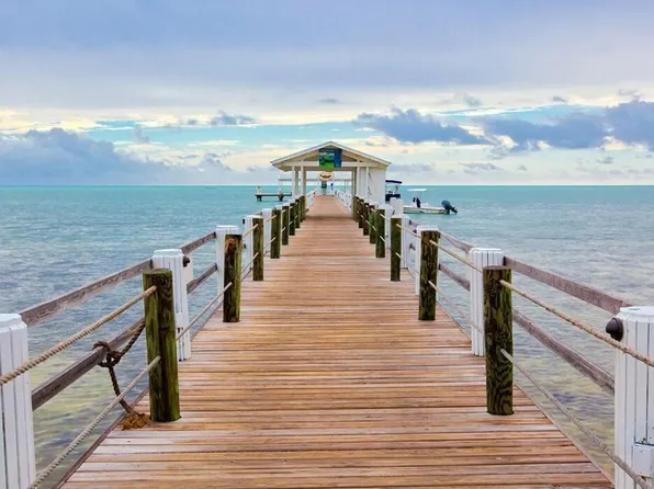 29859 Overseas Hwy #A-3, Big Pine Key, FL 33043