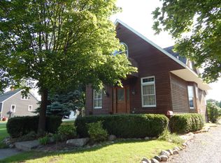 412 Beck St, Sebewaing, MI 48759