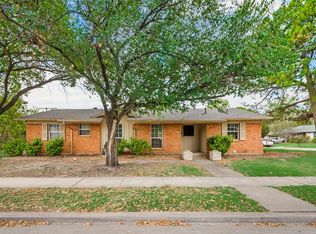 969 Lakeland Dr, Lewisville, TX 75067