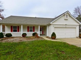 418 Nantucket Pointe Dr, Grover, MO 63040