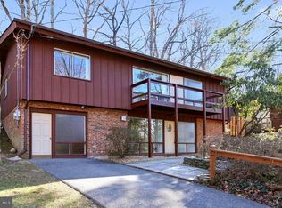 5004 Barkwood Pl, Rockville, MD 20853