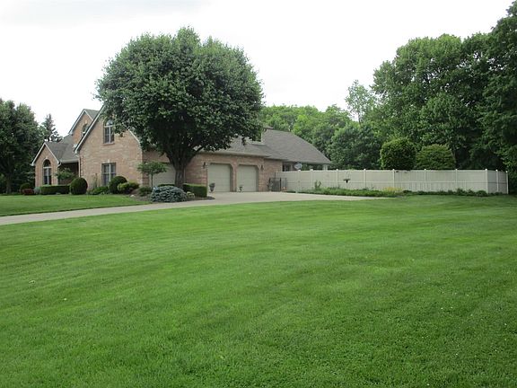 3rd image of 24204 Siefferman Ct