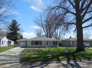 1804 18th Ave, Sterling, IL 61081