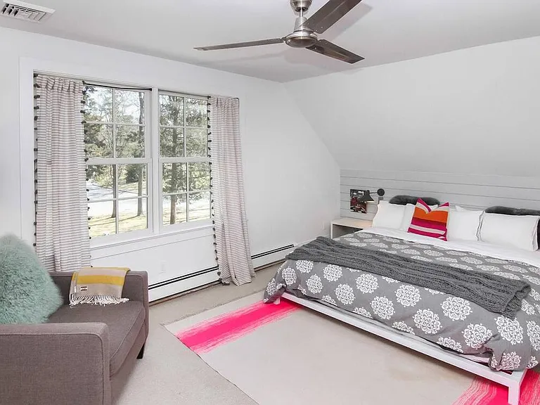 15 Beach Plum Rd — Photo 12