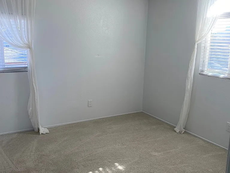 1528 Grand Ave #1 — Photo 19
