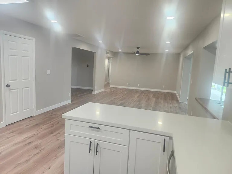 2267 E Caballero Cir — Photo 15