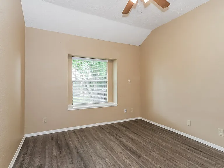 6042 Beaconridge Dr — Photo 7