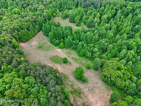 5th image of 489 Hickory Grove Rd