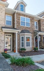 648 Friendway Rd, Greensboro, NC, 27410