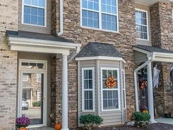 648 Friendway Rd, Greensboro, NC 27410